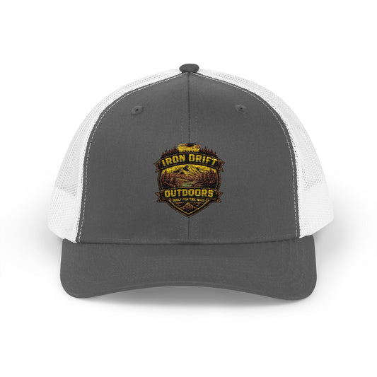 Outdoors Grunge Trucker Cap - Vintage Hunting Logo Snapback