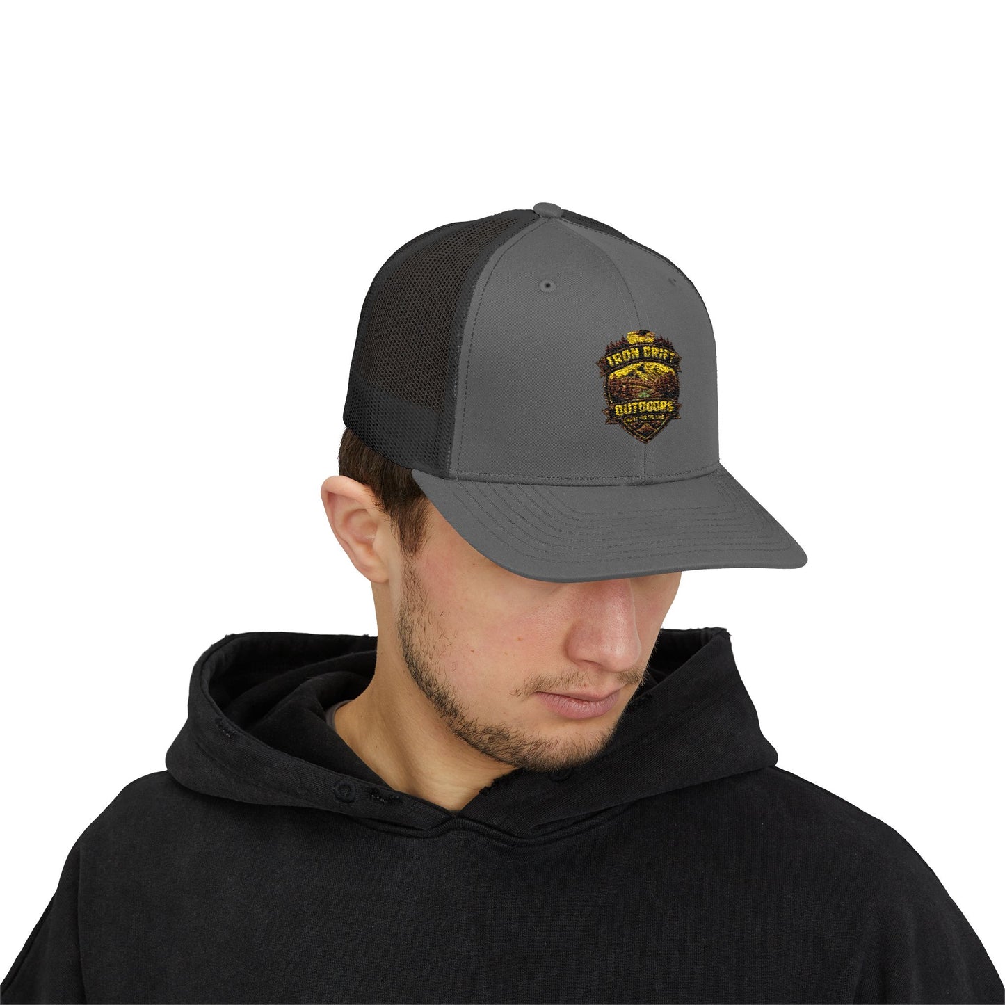 Outdoors Grunge Trucker Cap - Vintage Hunting Logo Snapback